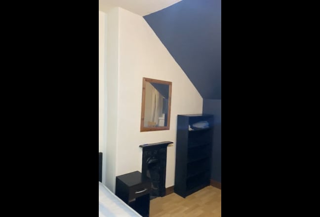 Large Double Rooms with En-Suite  Main Photo