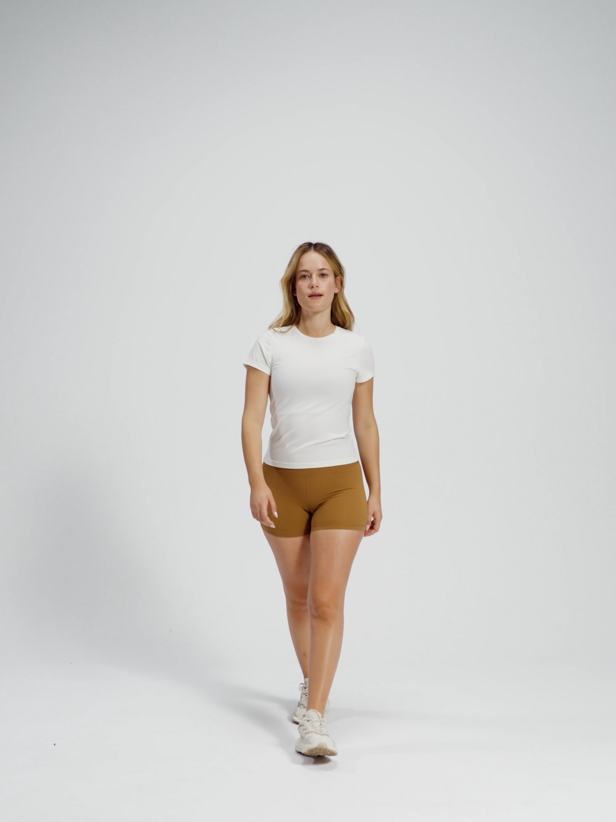 טי שירט מבד gaia