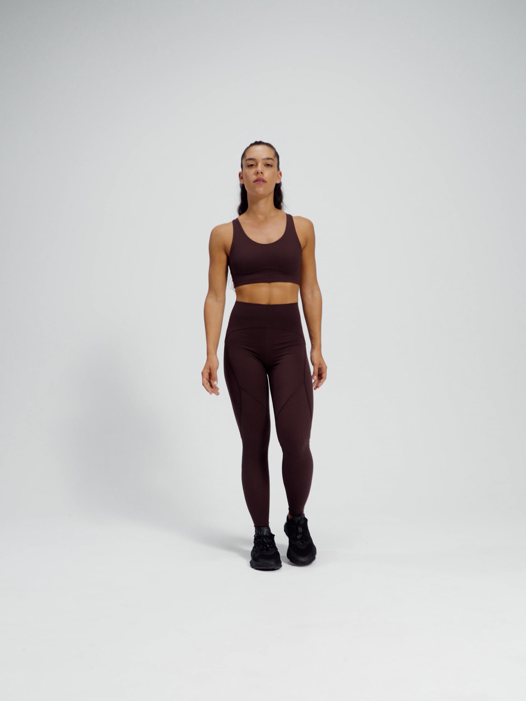 טייץ מחטב באורך ”25 מבד petra