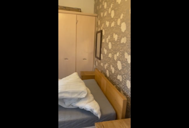 Spacious Flat in City Centre! All Bills Included Main Photo