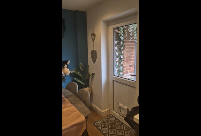Double bedroom  Main Photo
