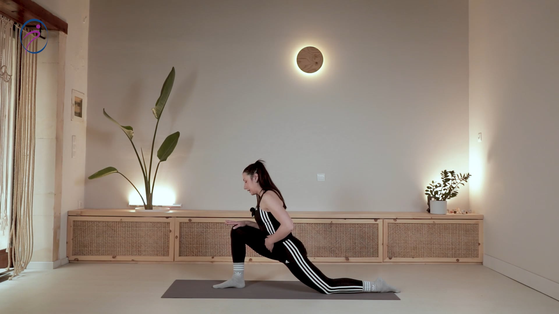 stretching Thumbnail
