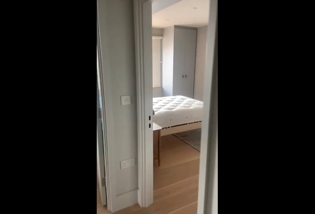 Ensuite Double Room Bermondsey Main Photo