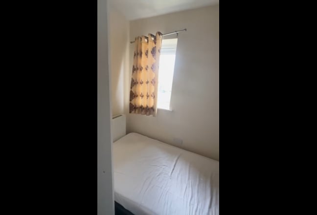 Rooms  Near Aztec West n Rolls Royce, Airbus.  Main Photo