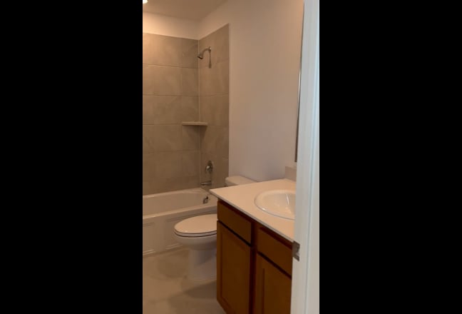 Affordable Roon  Main Photo