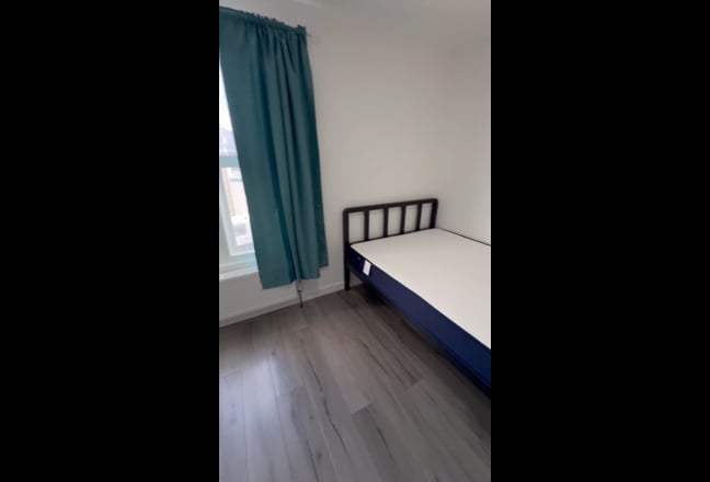 Al inclusive larg Ensuite double room Watford WD18 Main Photo