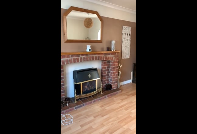 Double  Room walk to Aztec West  Main Photo