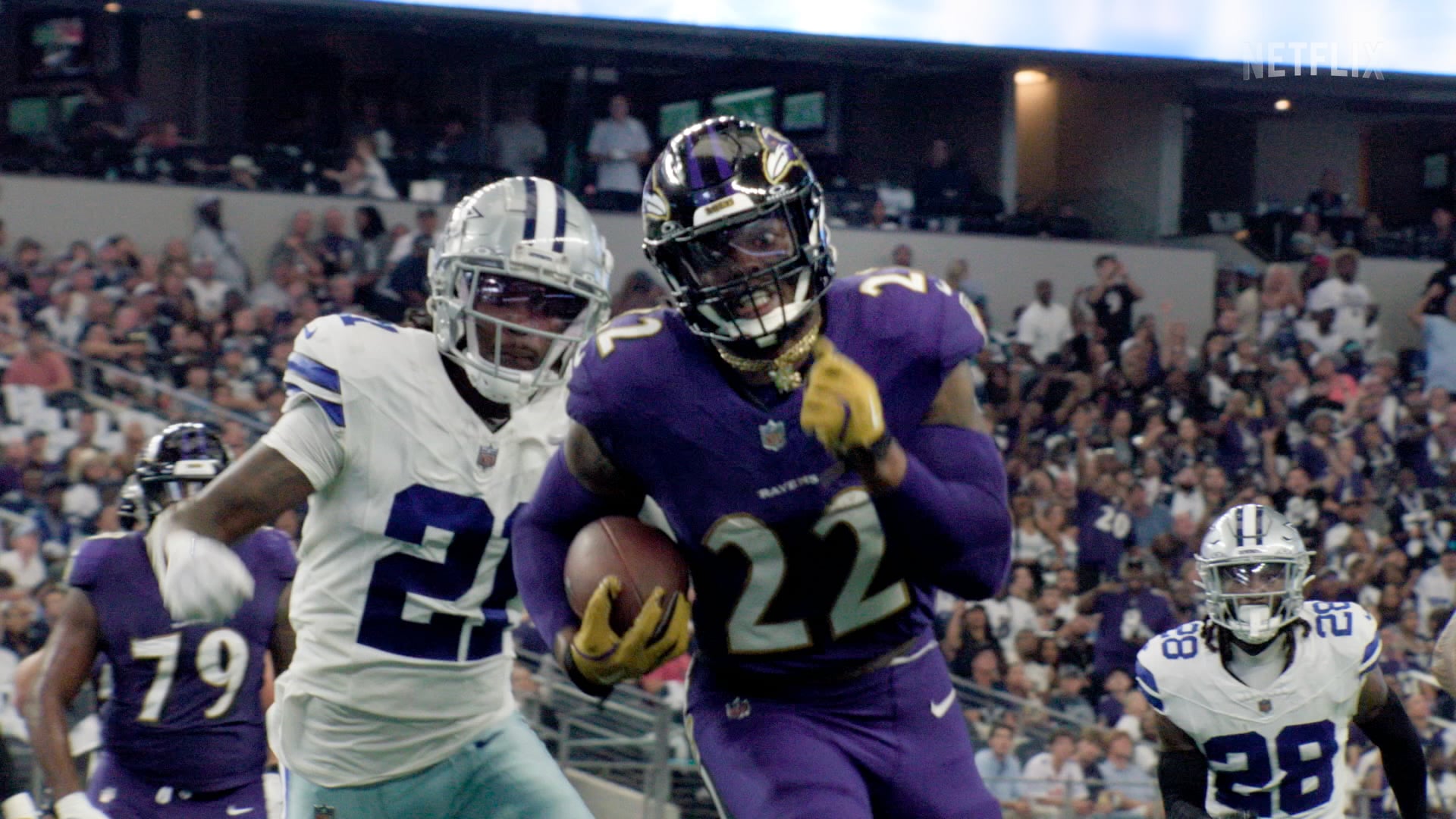 NFLX On Netflix – TV30 "Carol of the Bells"