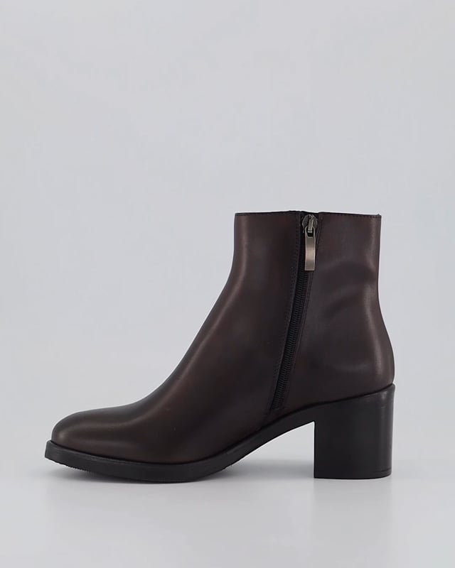 ELECT / Black/Claret