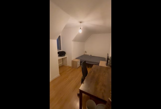 Newly furnished Double room available  Main Photo
