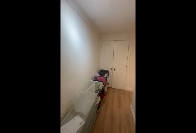SW1|Fantastic EN-SUIT Room in Luxurious Building Main Photo