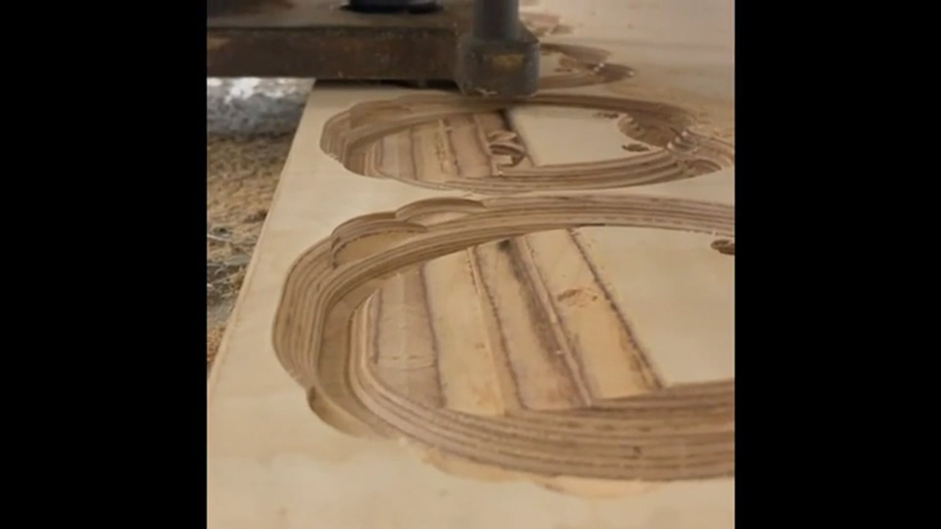 The clog how its made