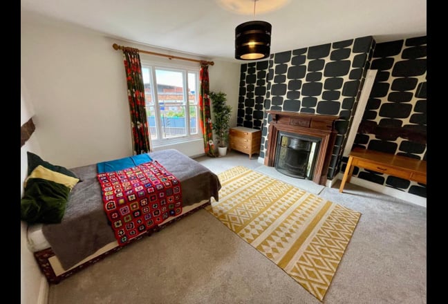 2 gorgeous rooms to let  in Beautiful flat  Main Photo