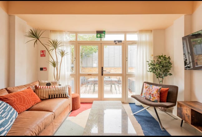 Beautiful house-share in Elephant & Castle Main Photo