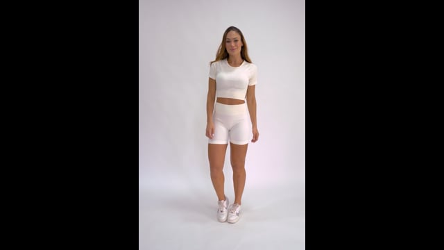 Cropped Fitness Off White Canelado Básico