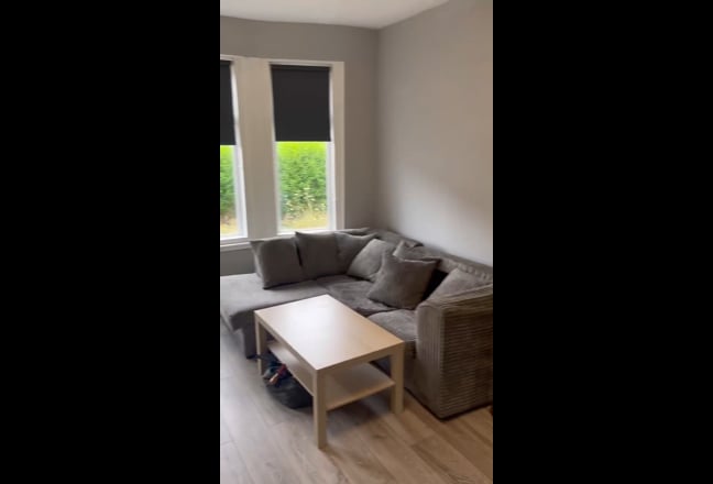A spacious ground-floor flat is available! Main Photo