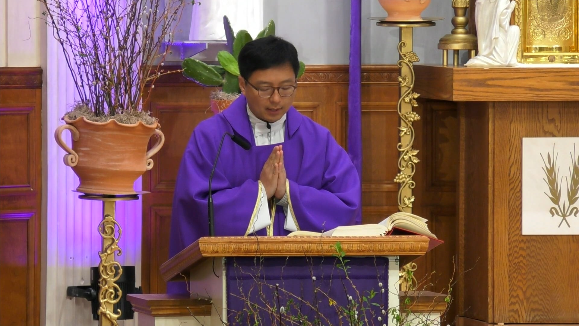 Misa de Nuestra Senora de Loretto - 2 de Abril de 2025