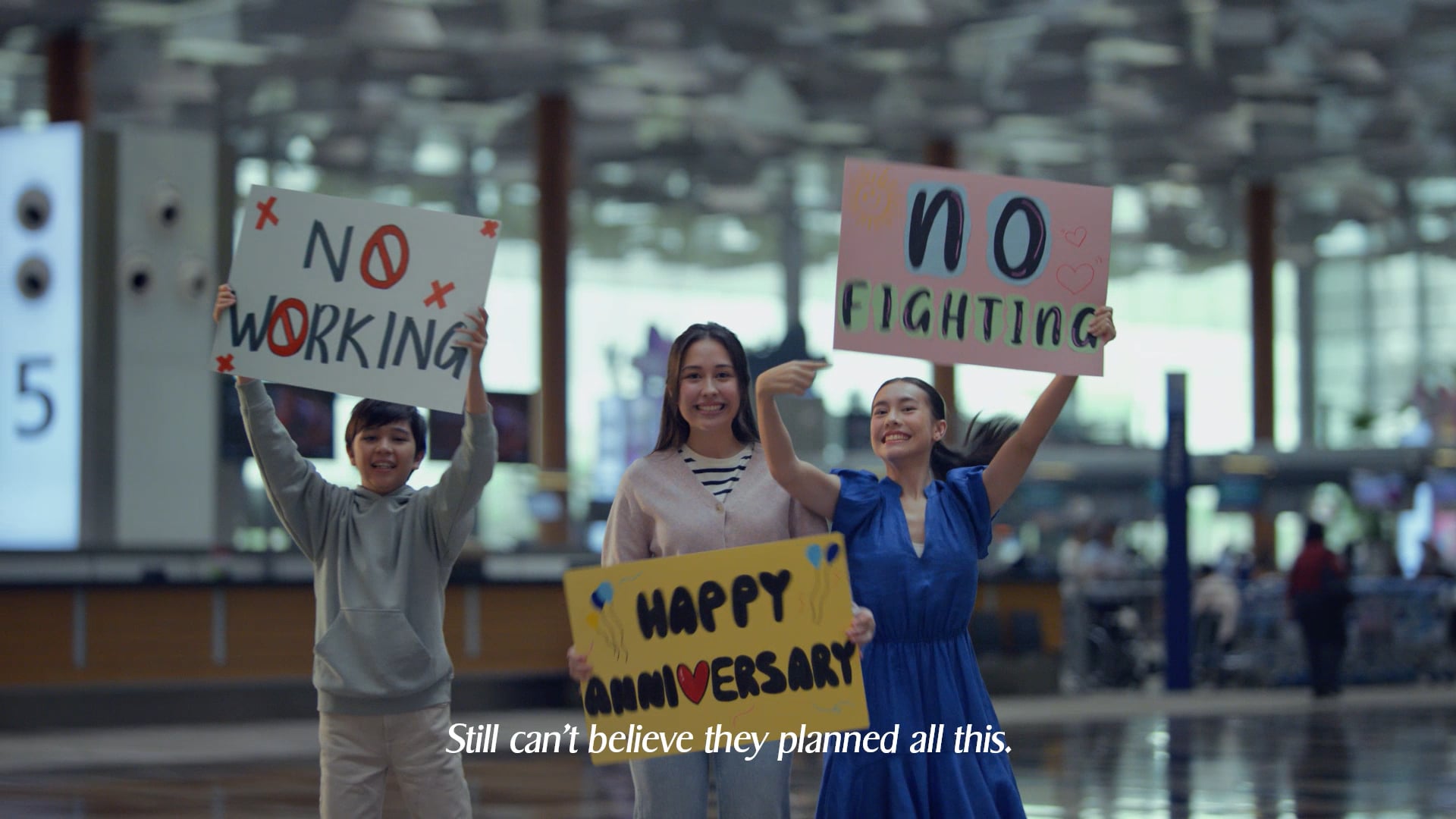 Singapore Airlines "To 20 Years and More"