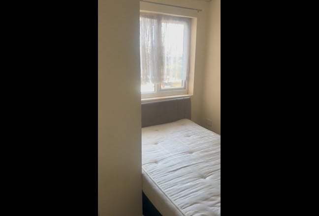 🔑 Great Value Double Room - Good Location! Main Photo