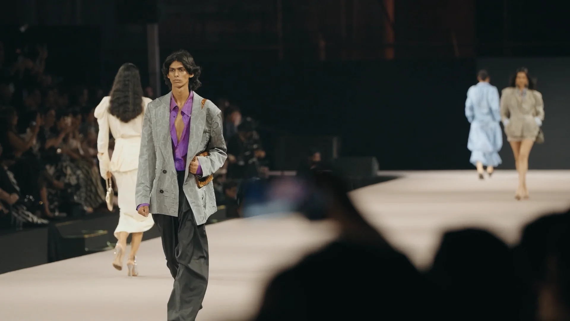 VIVIENNE WESTWOOD 'GETEWAY OF INDIA' CAPSULE COLLECTION