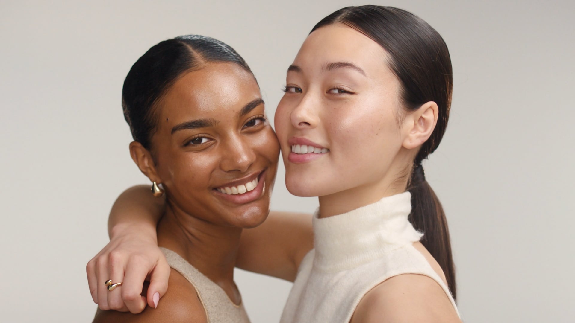 Sculpted by Aimee - Glow Campaign Ingredients Film