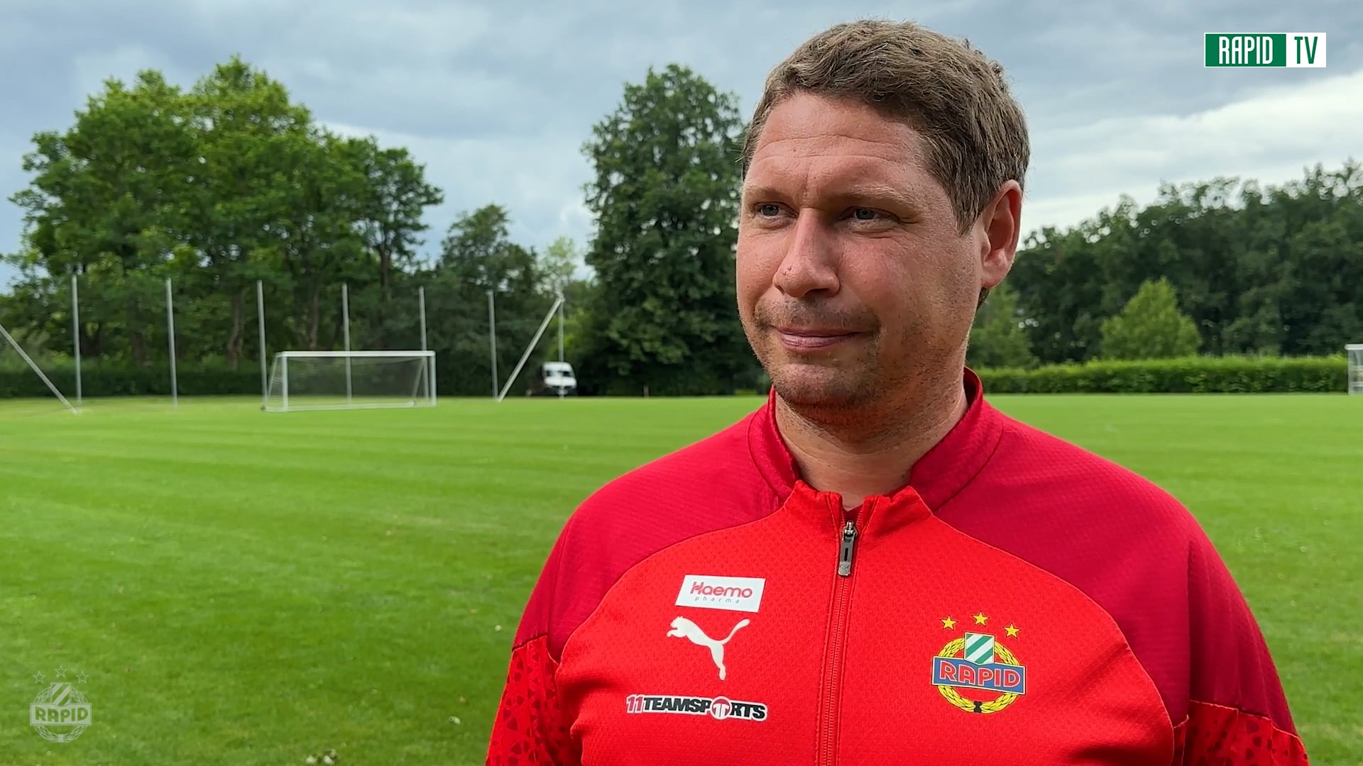 SK Rapid II: Jürgen Kerber im Trainingslagertalk