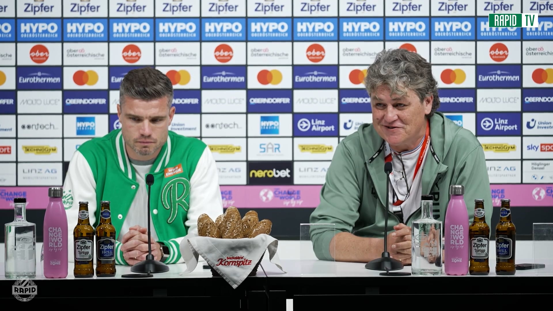 Pressekonferenz nach dem Spiel gegen den LASK