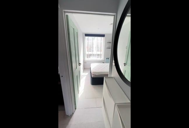 Video 1: 