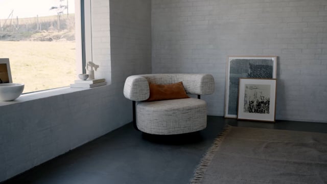 OSO Lounge Chair with Swivel Base – Design Meets Comfort by more