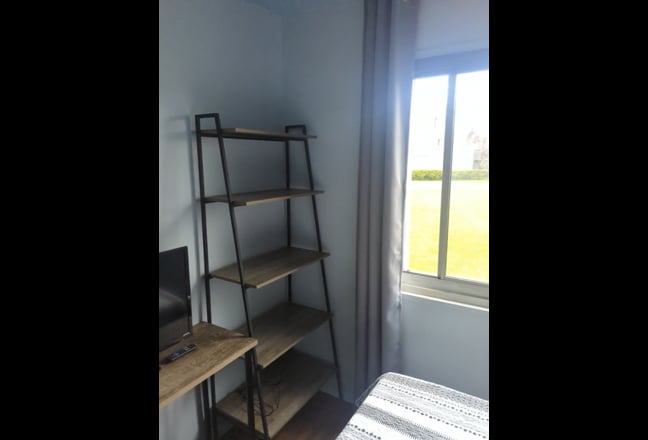 Smaller bedroom in two-bedroom townhouse. Main Photo