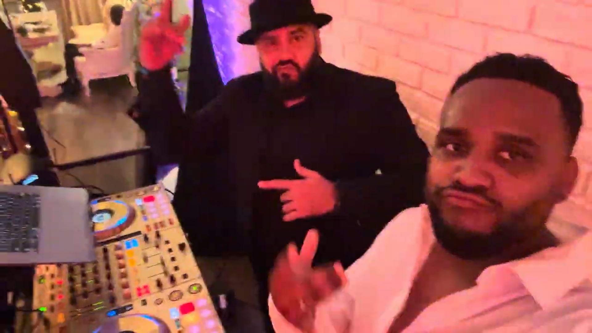 Promotional video thumbnail 4 for DJ Flash