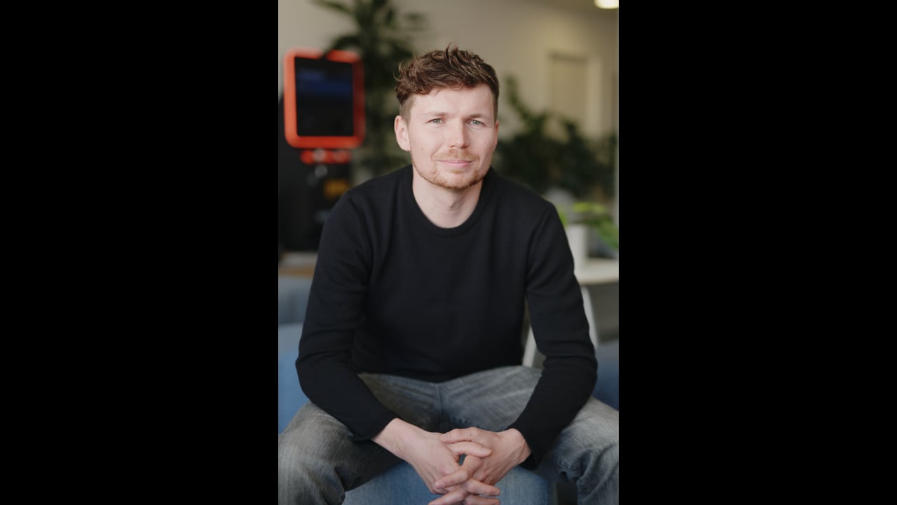 
        
          Robert Blecha
        

        
          –
        

        
          Head of Design
        
        