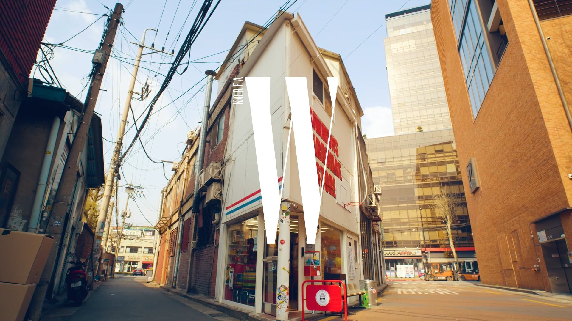 Wkorea X SIMMONS Store Showcase 2020