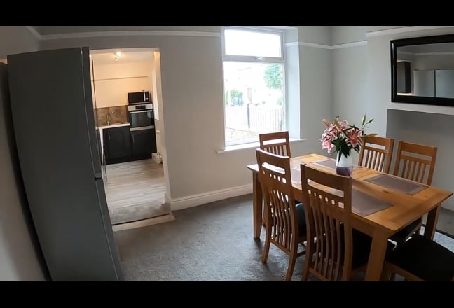Professional Houseshare! Main Photo