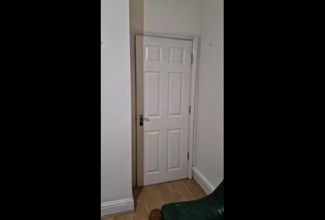 One bedroom flat ground floor with  Main Photo