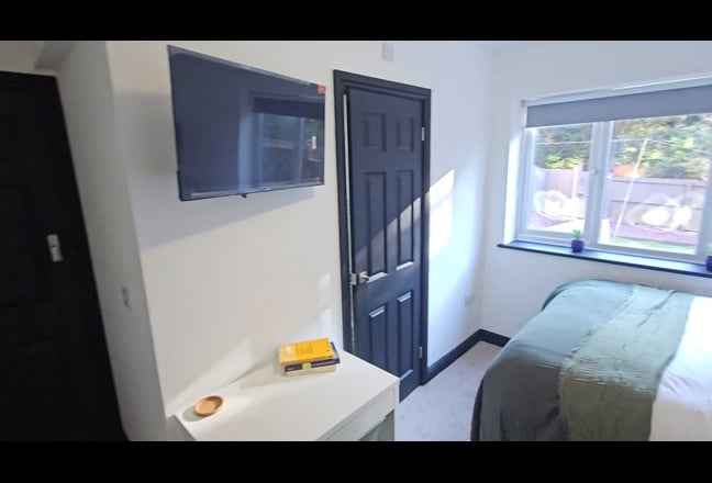 Arnold Fully refurbished double en/off suite rooms Main Photo