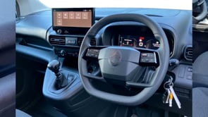 CITROEN BERLINGO 2025 (25)