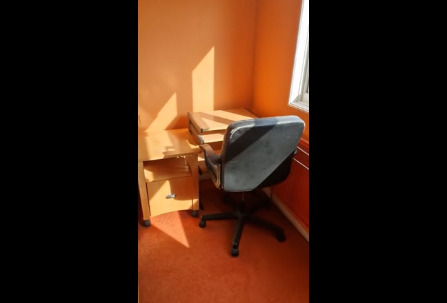 Newly Refurb Peterborough fletton sort/long let Main Photo