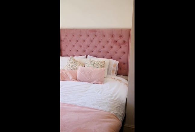 Double Bedroom (4M X 3M) £850.00/Month Main Photo