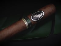 Vor zehn Jahren begann Davidoff, Aficionados mit der ikonischen Escurio-Linie zu begeistern. Diese aussergew&amp;ouml;hnliche Zigarre ist gepr&amp;auml;gt von brasilianischen&amp;hellip;