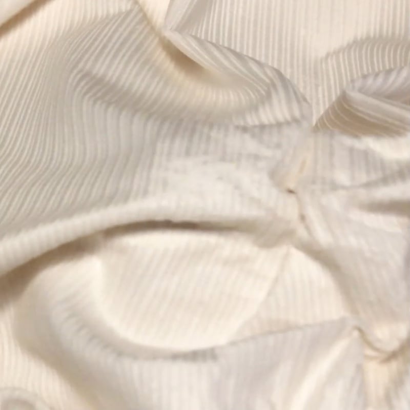 Vidéo: Velours côtelé 300 raies à côtes irrégulières 100% coton - Off white