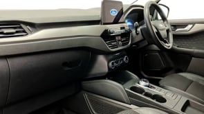 FORD KUGA 2020 (70)