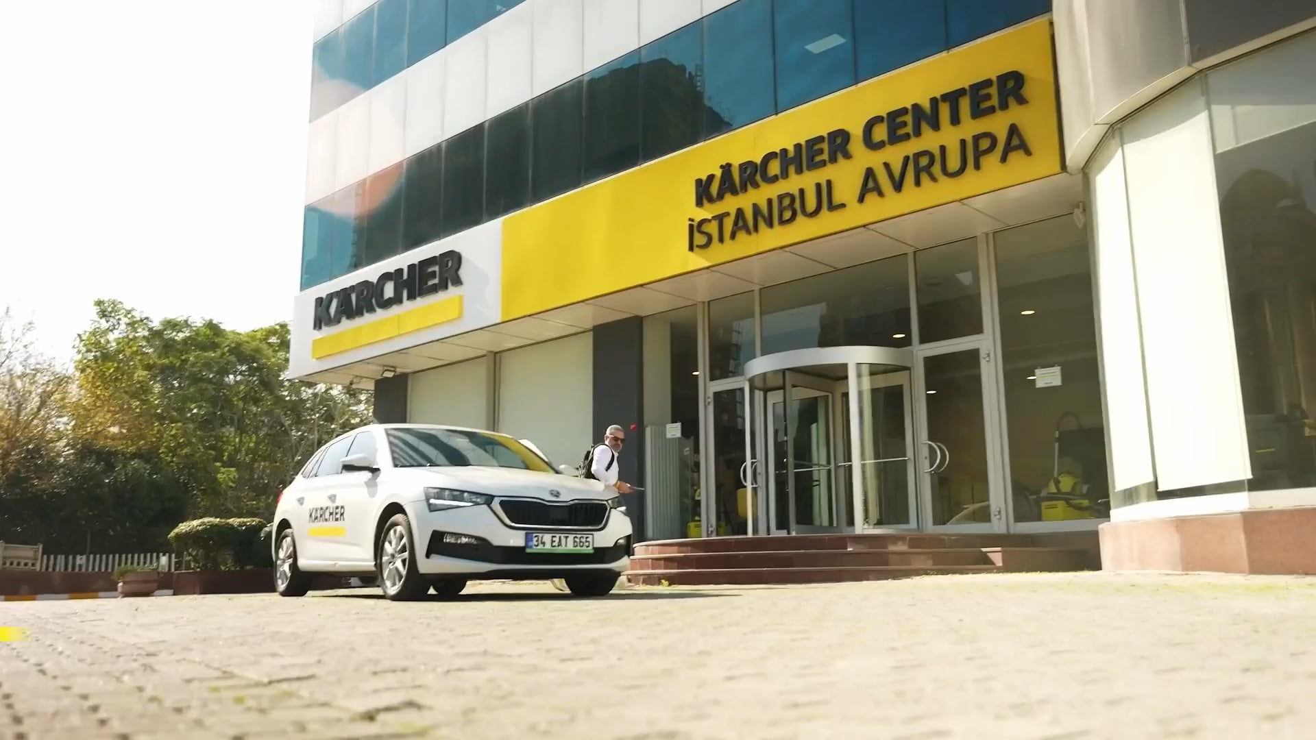 KARCHER - Wanna WOW with us?