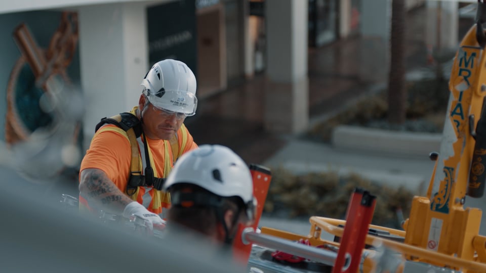 Fashion Valley Mall project, an SCG Glass video by Waves Media
