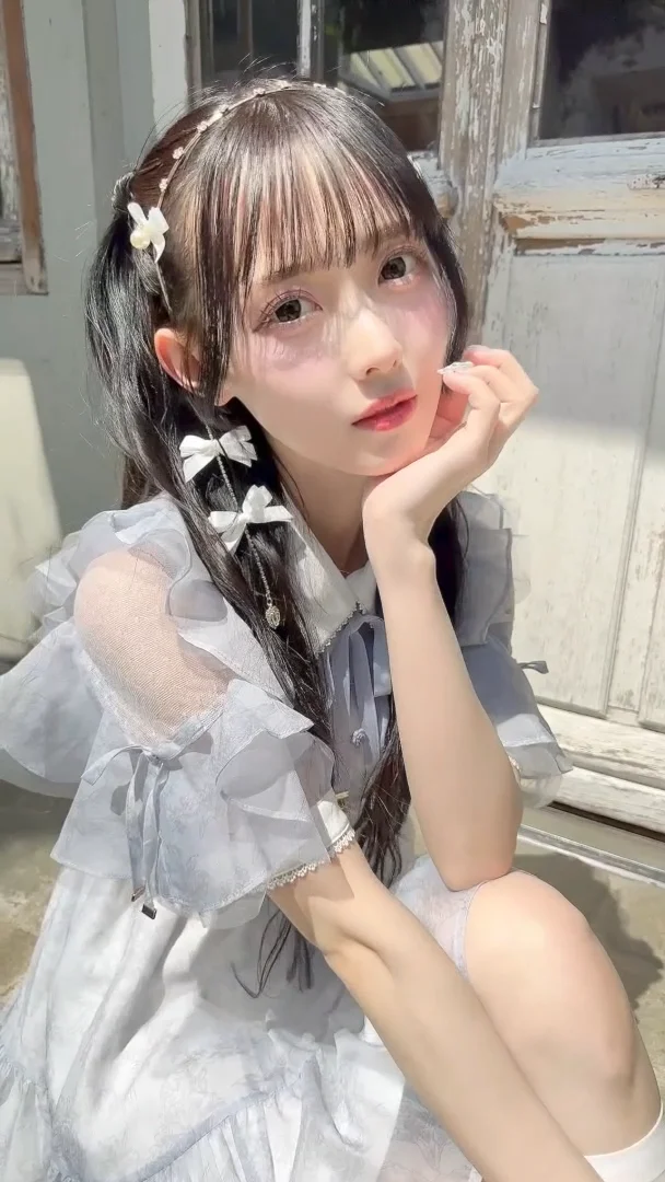 アイボリーのみ予約》花柄半袖ミニワンピース | Rlab store