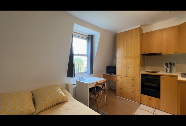 Great studio flat near Imperial College Main Photo