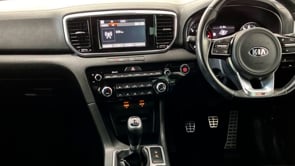 KIA SPORTAGE 2019 (19)