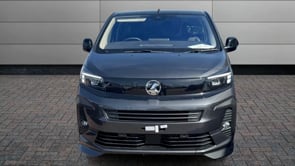 VAUXHALL VIVARO 2025 (25)
