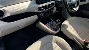 HYUNDAI I10 2022 (22)