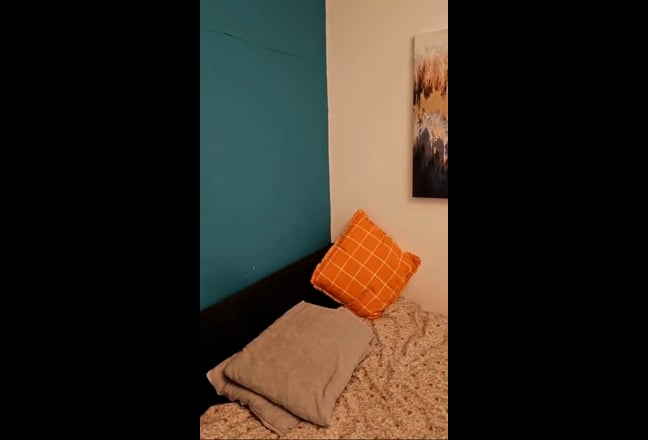Double Bedroom Available - 5mins from Station Main Photo